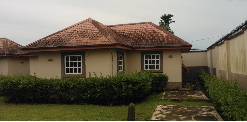 Before hospital roof